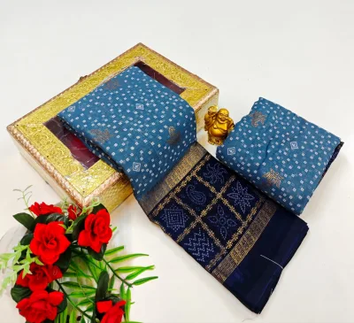 Zig Zag Foil Print Saree with Contrast Jari Border and Digital Print Pallu
